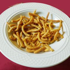 A picture of Kara sev.