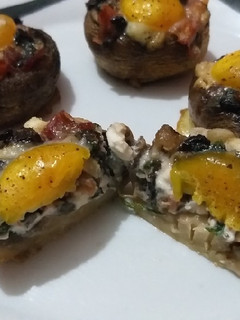 Una foto de Champiñones rellenos