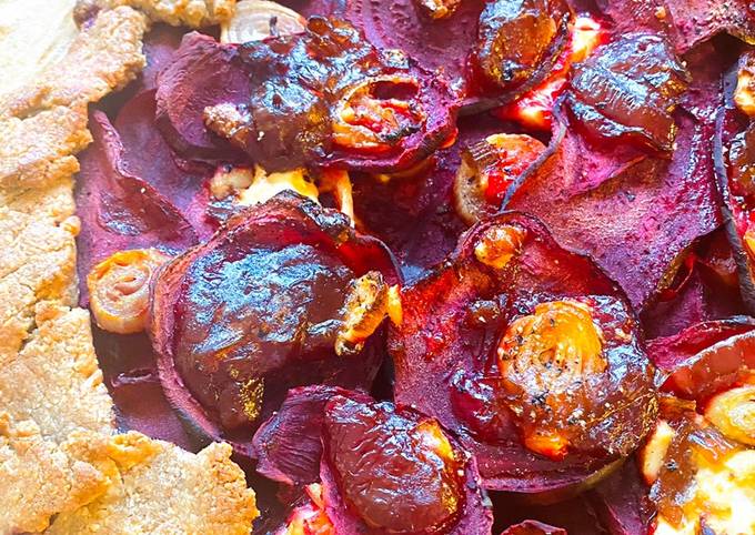 Recipe of Jamie Oliver Beetroot,feta &amp; caramelised onion tart😋😋😋