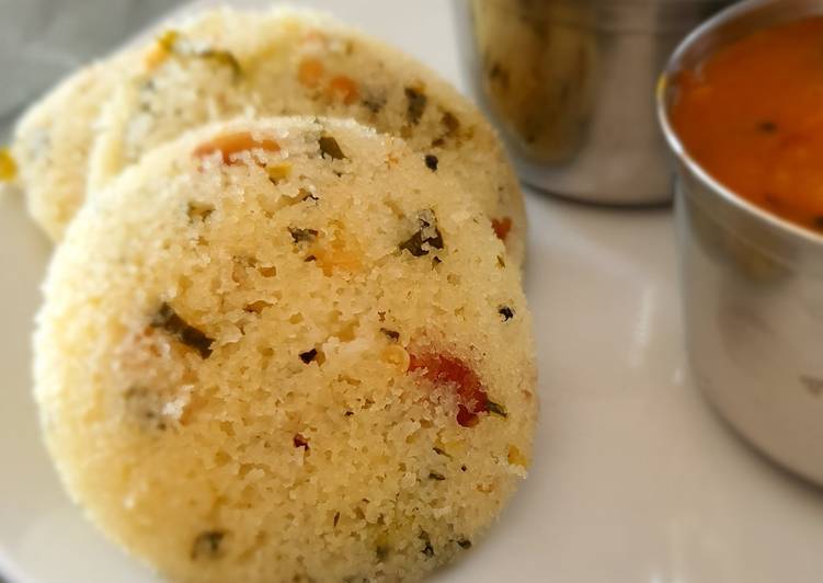 Rava (Grieß) Idli