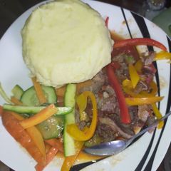 A picture of Creamy mashed potatoes.
