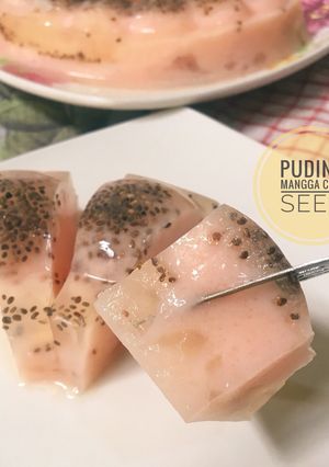 Foto resep Puding mangga chia seed #keto #DEBM