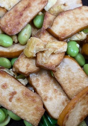 蔥爆豆乾炒毛豆蛋 的食譜成品照片