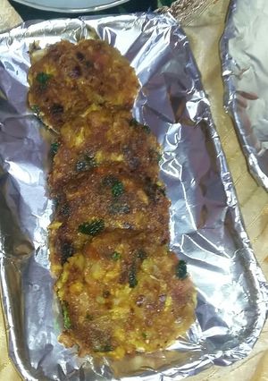 A picture of Allu ke chapli kabab.