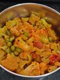 ફ્લાવર વટાણા ટમેટાનું શાક (Flower Vatana Tomato Shak Recipe In Gujarati)