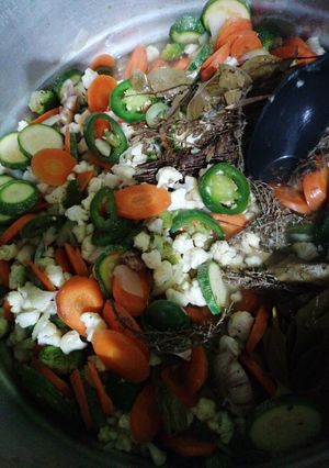 Una foto de Verduras en escabeche