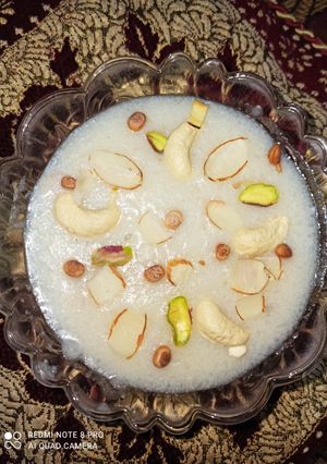 तांदळाची खीर (tandalachi kheer recipe in marathi) रेसिपी चे मुख्य फोटो 