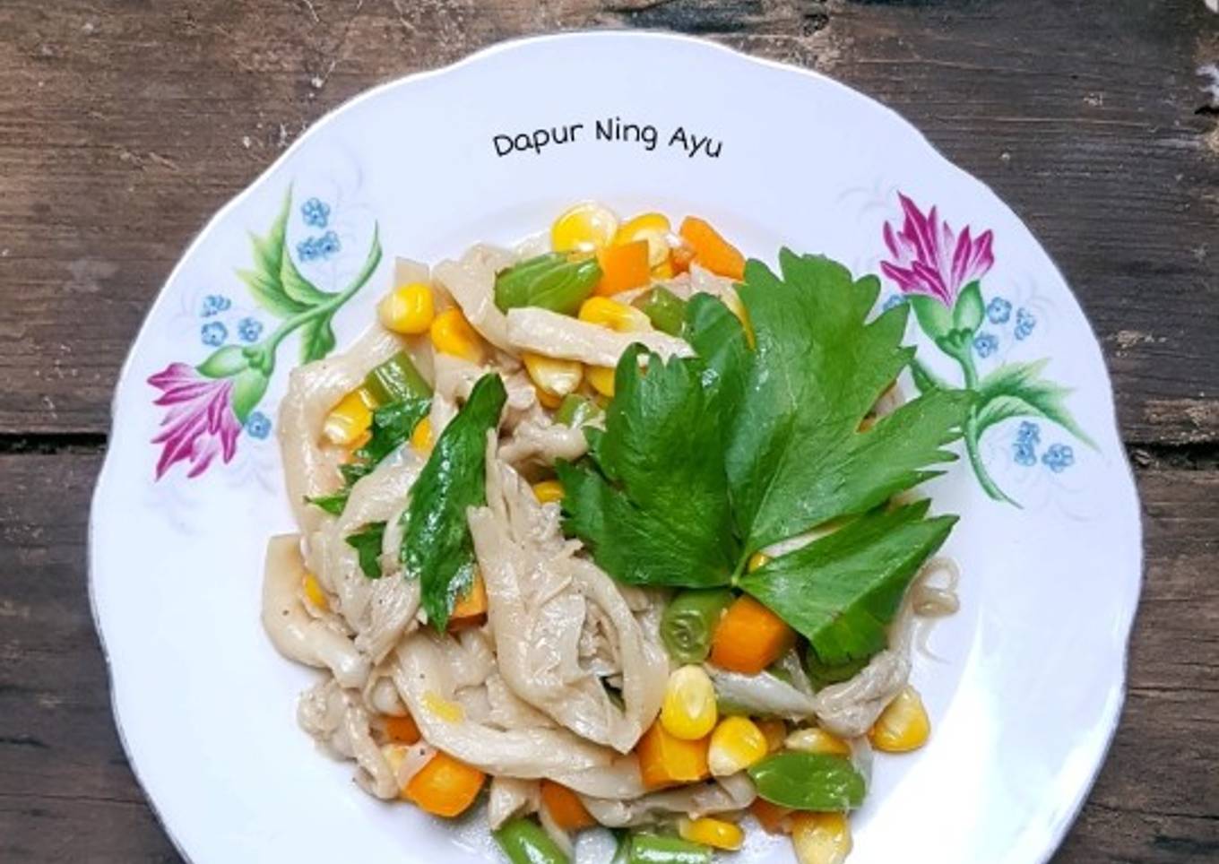 188. Oseng Jamur dan mix Vegetable