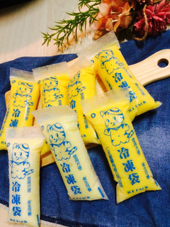 優酪乳芒果鳳梨冰棒 的食譜成品照片