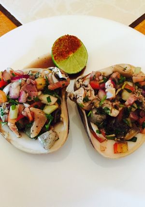 Una foto de Ceviche de almeja y Camarón