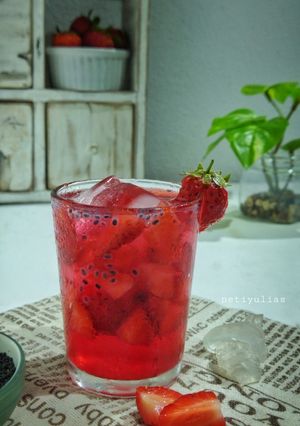 Foto resep Strawberry Squash