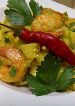 O poză a rețetei Tagliatelle cu dovlecei, creveți și șofran!.
