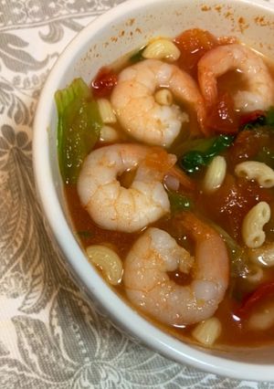 蕃茄濃湯蝦仁通粉 的食譜成品照片