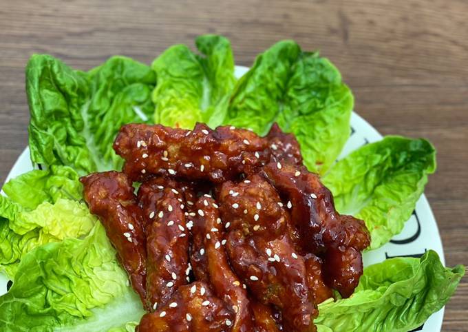 Steps to Make Award-winning Korean Spicy Chicken