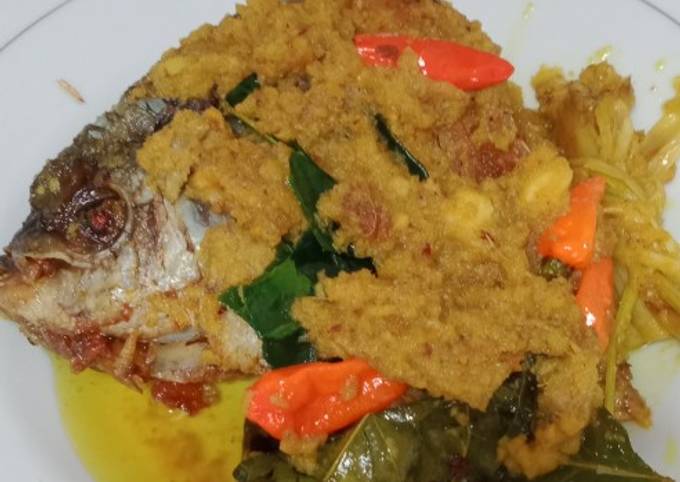Bagaimana Membuat Pesmol Gurame bumbu kuning by Bunda YagaRizga yang Menggugah Selera