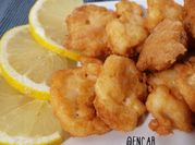 Una foto de tempura de pescado