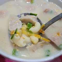 รูปของ Creamy Chicken Soup - Kids Friendly
