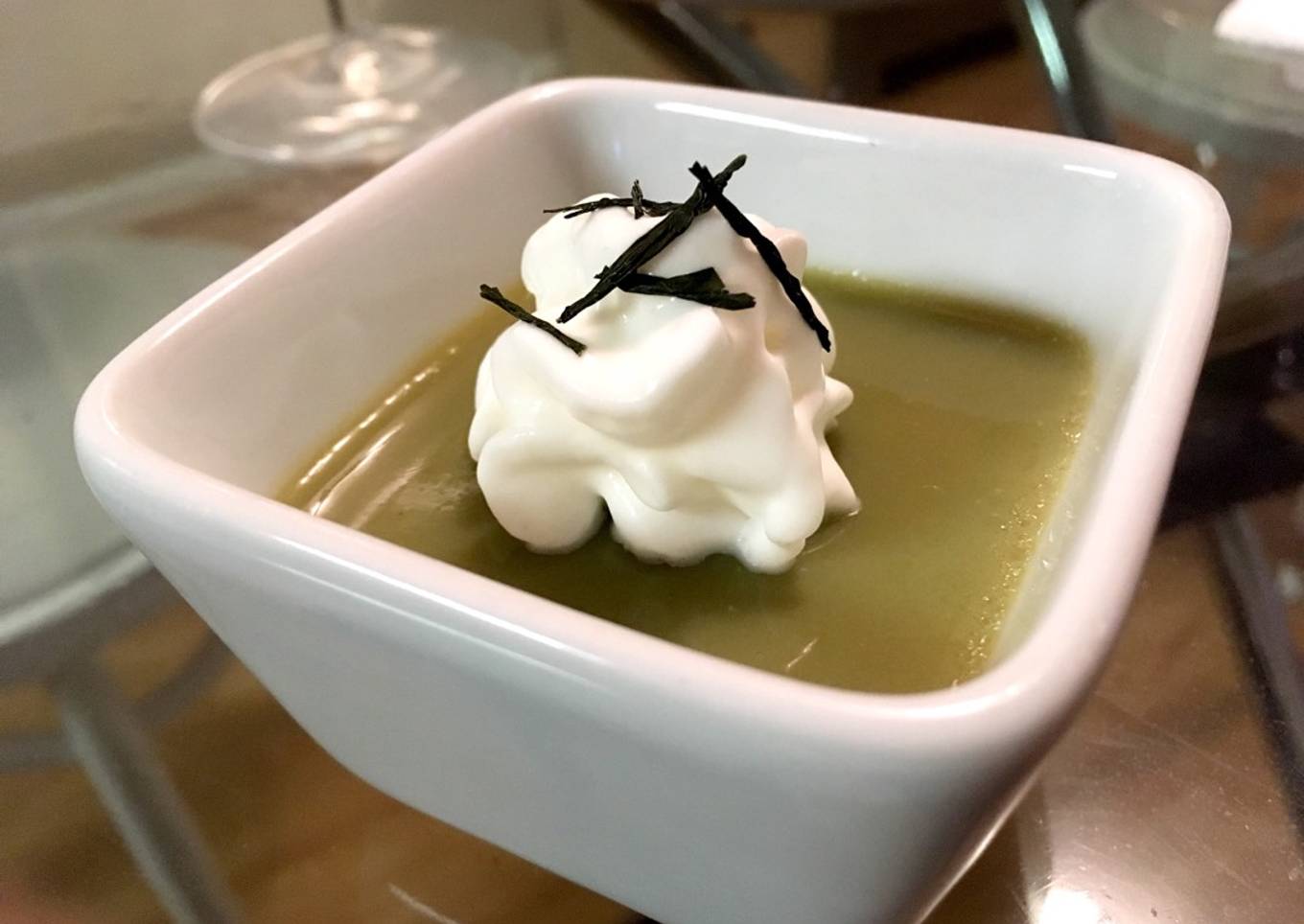 Matcha jelly (soy milk + agar)