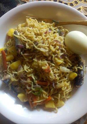 A picture of Noodles with potatoes.
