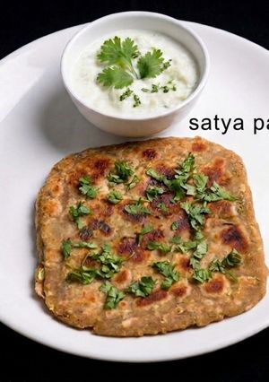 लौकी का पराठा रेसिपी मुख्य फोटो