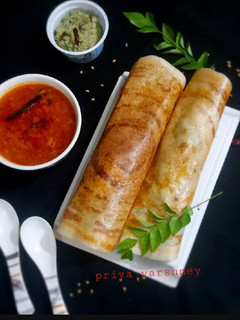 सूजी डोसा (sooji dosa recipe in Hindi) रेसिपी मुख्य फोटो