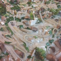 A picture of Creamy Broccoli Spaghetti.