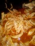 Tinga de pollo con cubos de papa y zanahoria