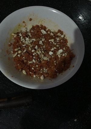A picture of Gajar ka halva.