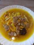 Sopa de fideos gorditos