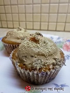 Φωτογραφία της συνταγής Cupcakes με παγωτό