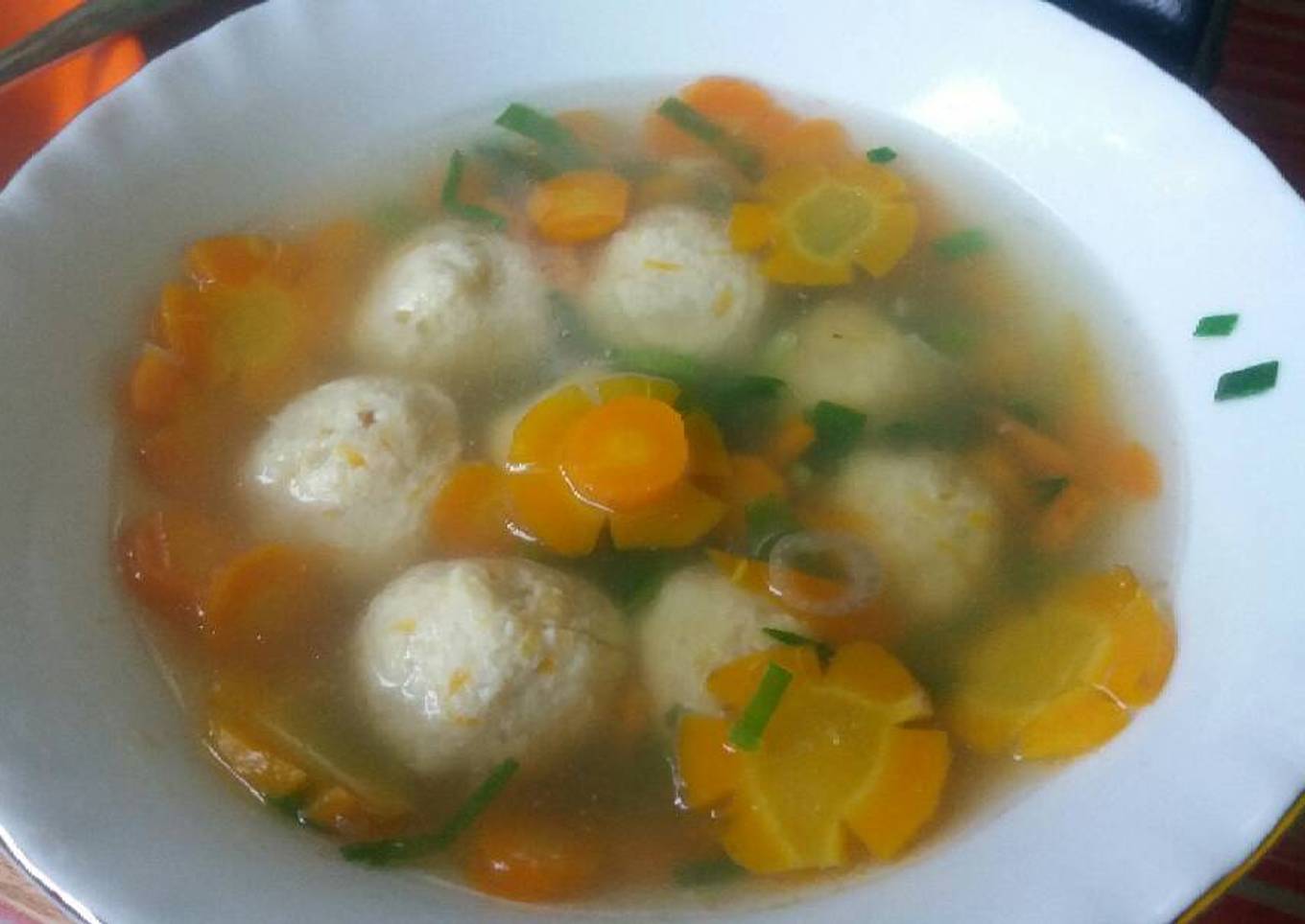 Menu Anak: Sup Bakso Ayam Tahu