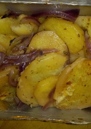 Una foto de Papas en caja tetra!!..ideal para acompañar un asadito!!