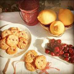 A picture of Cookies alle ciliegie.