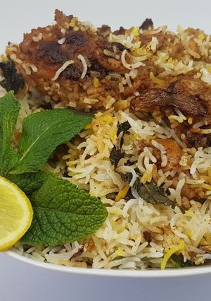 A picture of Hyderabadi Chicken Dum Biryani.
