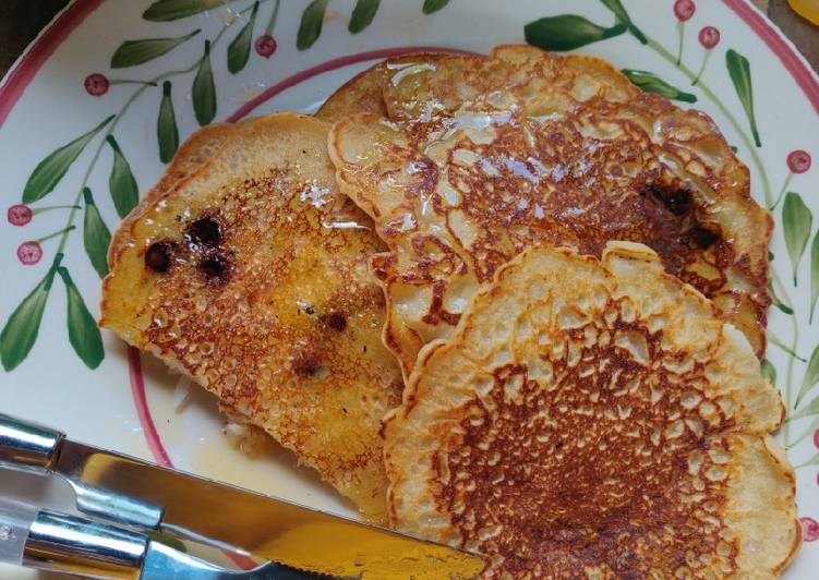 Recipe of Speedy Vegan Coconut and Chocolate Chip Pancakes