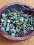 Ensalada de nopales con tomate verde