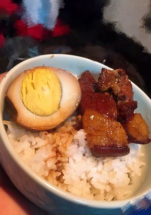 Hình của món Thịt kho trứng.