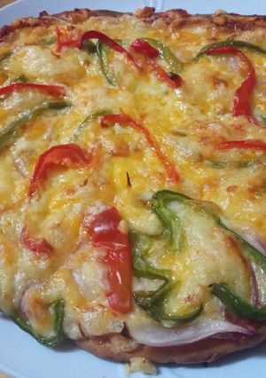 A picture of Vegetable Pizza.