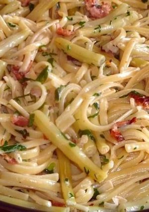 Zdjęcie przepisu 😋 Fasolka Z Makaronem W Sosie Śmietanowo-Serowym 😋.
