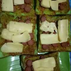 รูปของ Pizza roti tawar dadakan