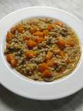 Orzotto con zucca e funghi