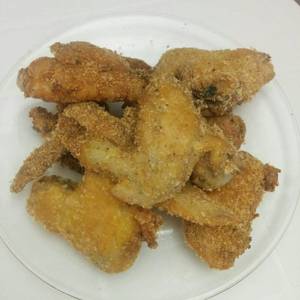 Alitas de pollo broaster