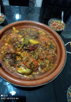 صورة لوصفة طاجين بسمك الفرخ