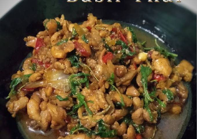 Resep Ayam Basil Thailand Oleh Ira Priyono - Cookpad