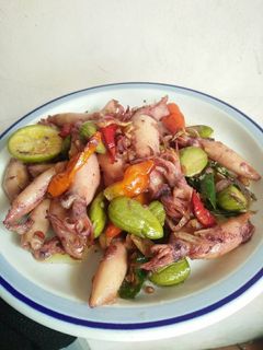 Foto resep Tumis Cumi Pete