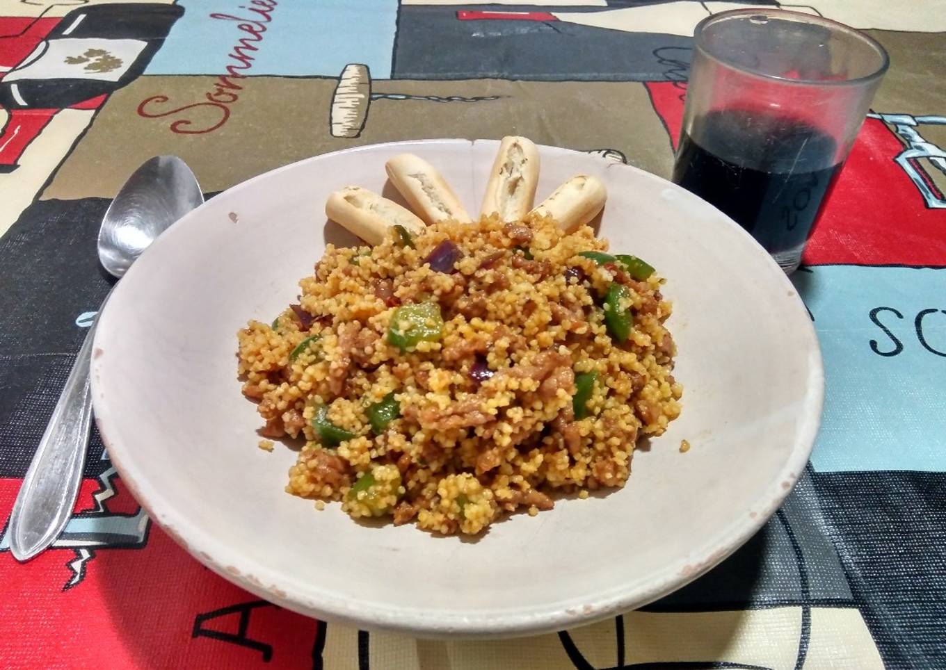 Cous-cous con carne picada y verduras