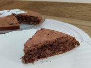 Una foto de postres tarta chocolates