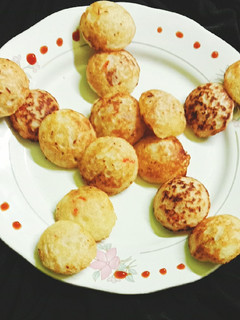 आलू सूजी के अप्पे (aloo sooji ke appe recipe in Hindi) रेसिपी मुख्य फोटो
