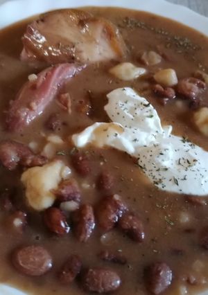 Csülkös bableves gazdagon recept fotója