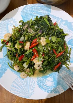 Foto resep Oseng Kangkung mix Udang byTia